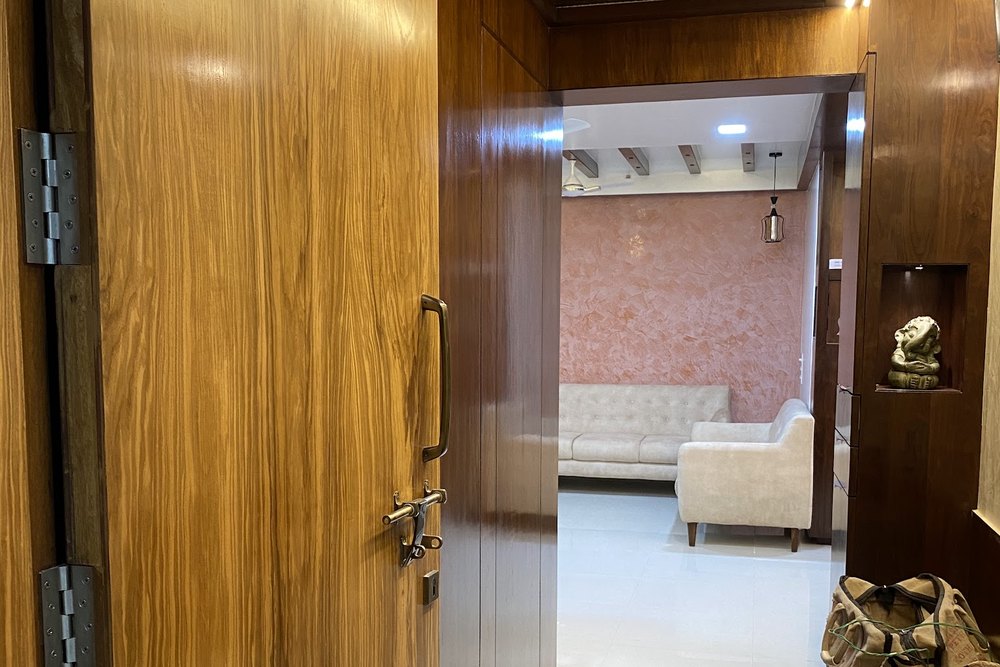 Entrance Lobby & Door Polish in Pune