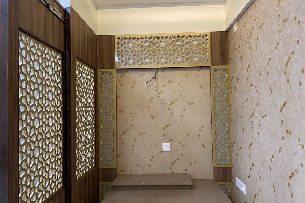 Textured Wall with Jali Niche in Pune